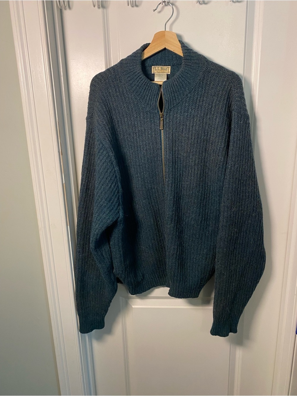 L.L. Bean Vintage Men's Full-Zip Ribbed Wool/Alpaca Sweater Jacket